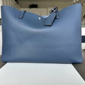 SOLE Society Large Blue Tote with Attached Pouch